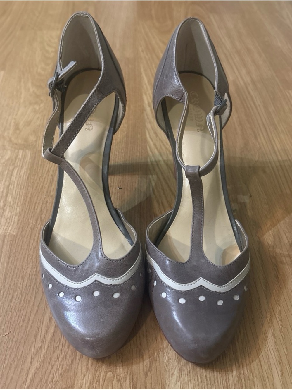 T-Strap Women's Pumps in Taupe with Ivory Accent
